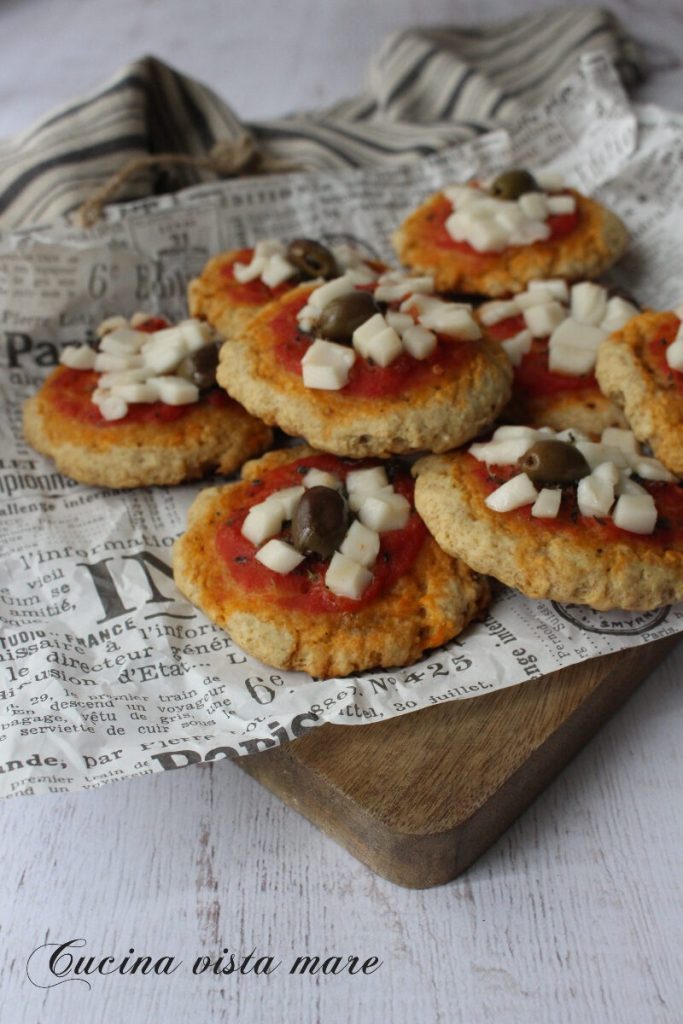 Quick Mini Pizzas Sea View Kitchen