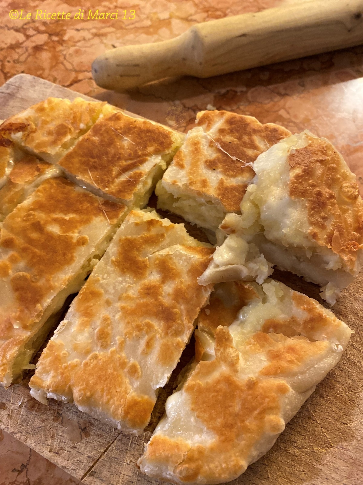 Quick Skillet Focaccia without Yeast, with Potatoes and Cheese. Focaccia without Oven.