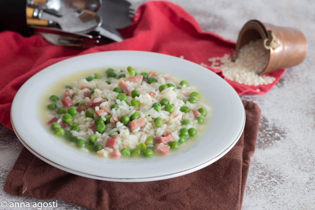 Risi e bisi typical Venetian recipe