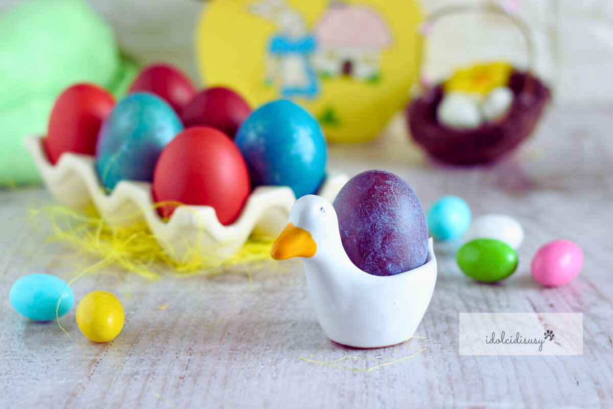 Colored Easter Eggs with Food Coloring