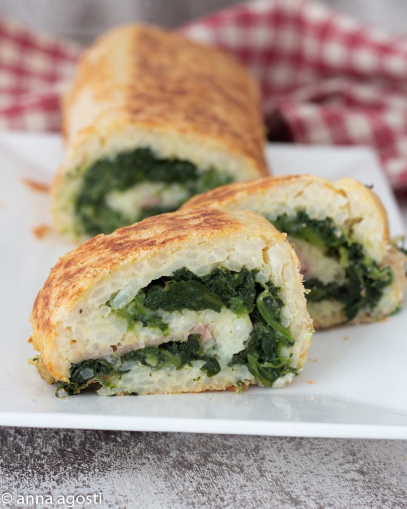 Rice Roll Stuffed with Spinach