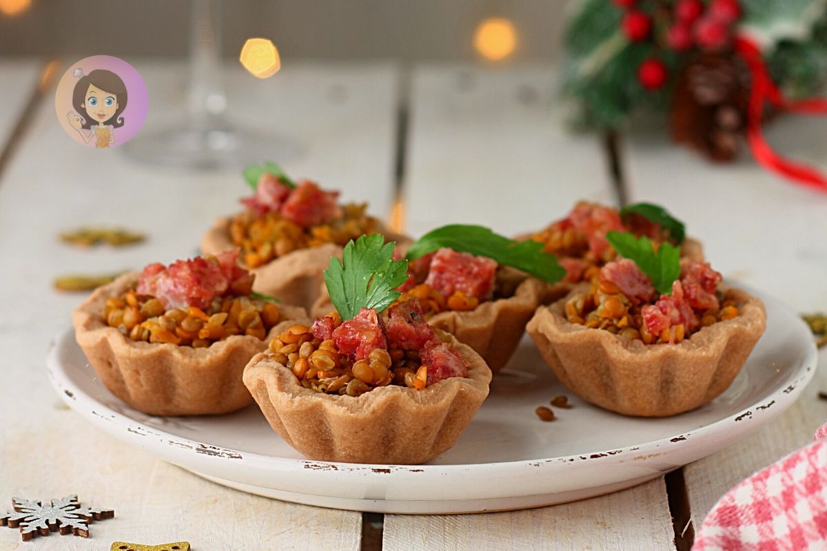 SAVORY LENTIL AND COTECHINO BASKETS ALSO FOR THERMOMIX