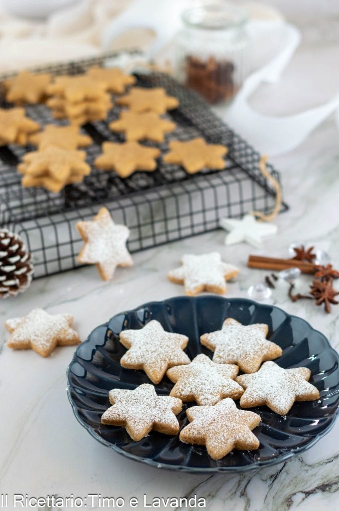 spiced cookies with rice flour