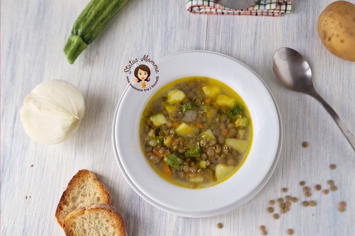 Summer Lentil and Zucchini Soup to Enjoy Cold: The Unexpected Summer Comfort Food!
