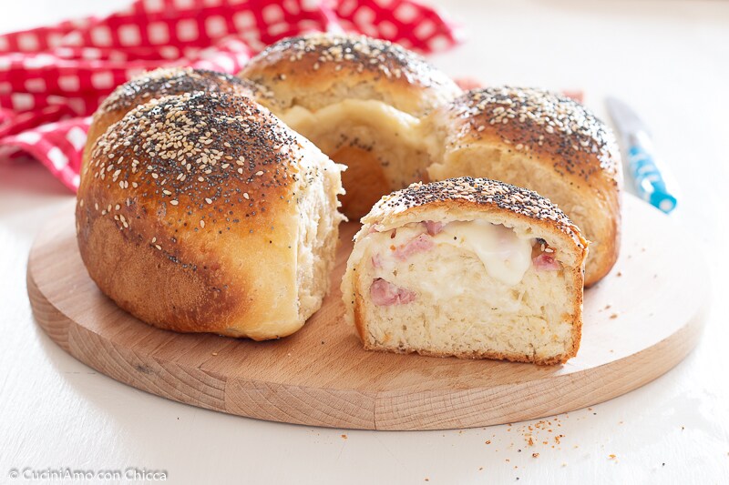 SUPER SOFT SAVORY BRIOCHE BUNDT CAKE