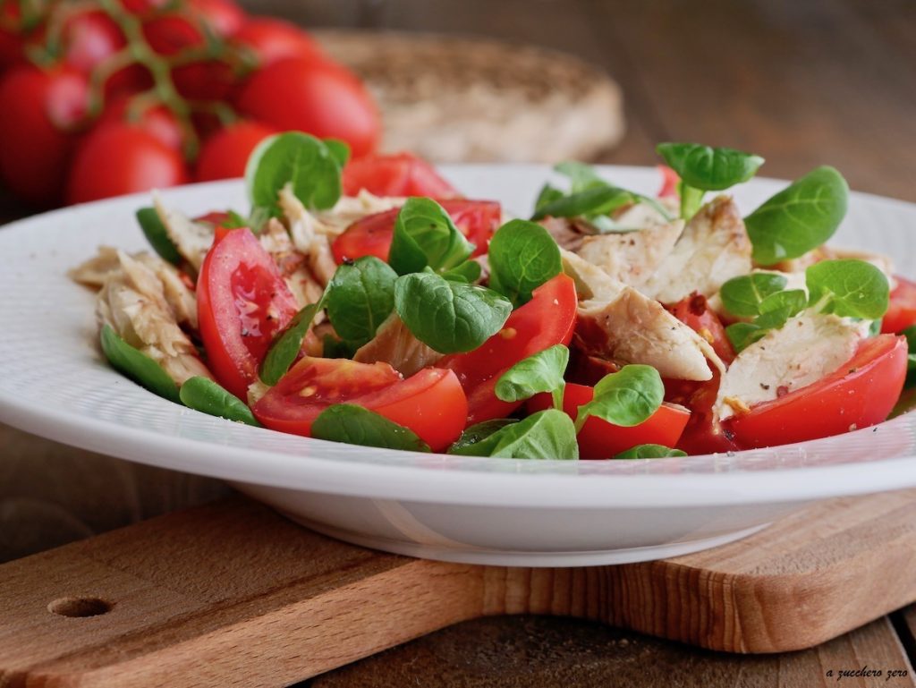 Salad with Mackerel Fillets and Cherry Tomatoes