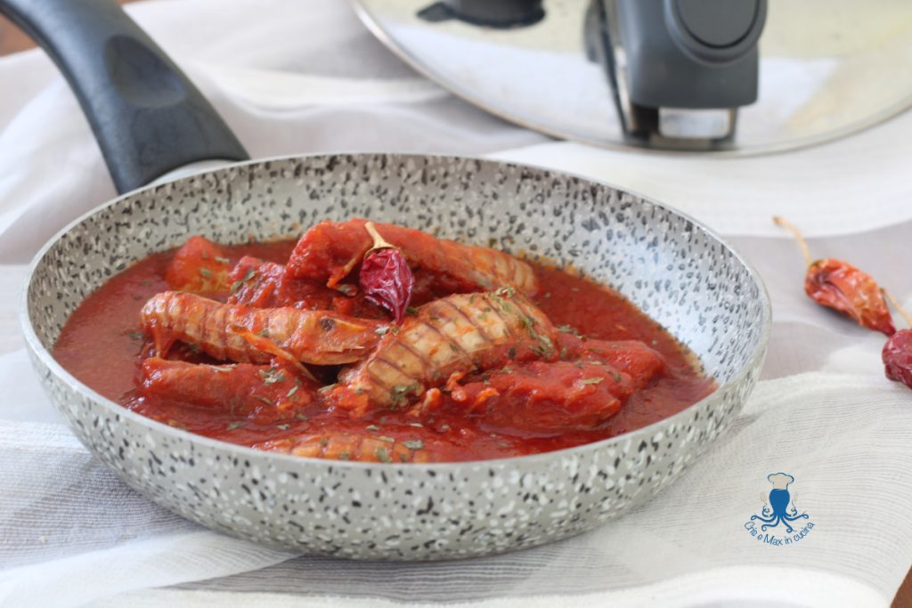 Sauce with Squilla Mantis in Pressure Cooker