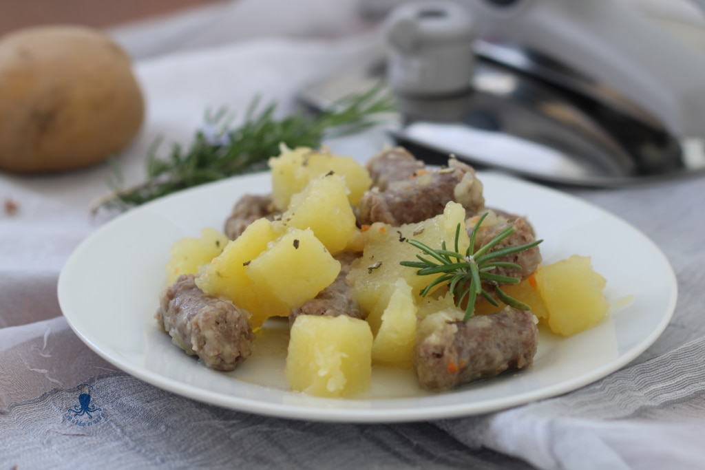 Sausage and Potatoes in a Pressure Cooker