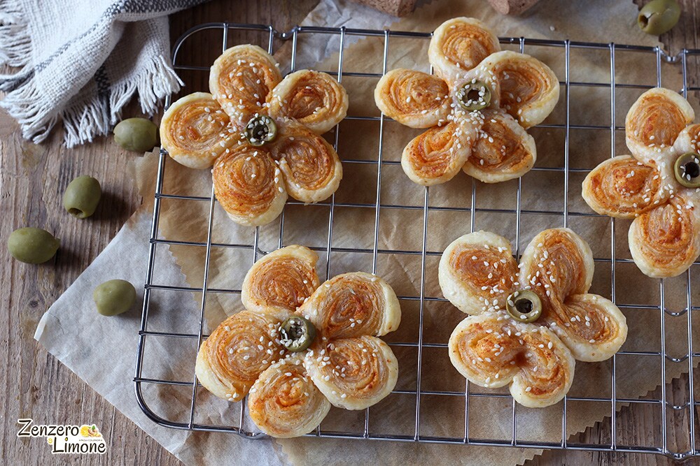 Savory Puff Pastry Flowers