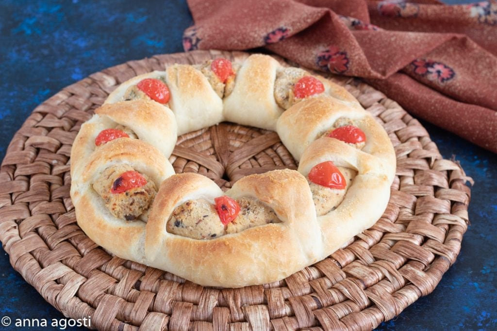 Savory stuffed crown yeast dough