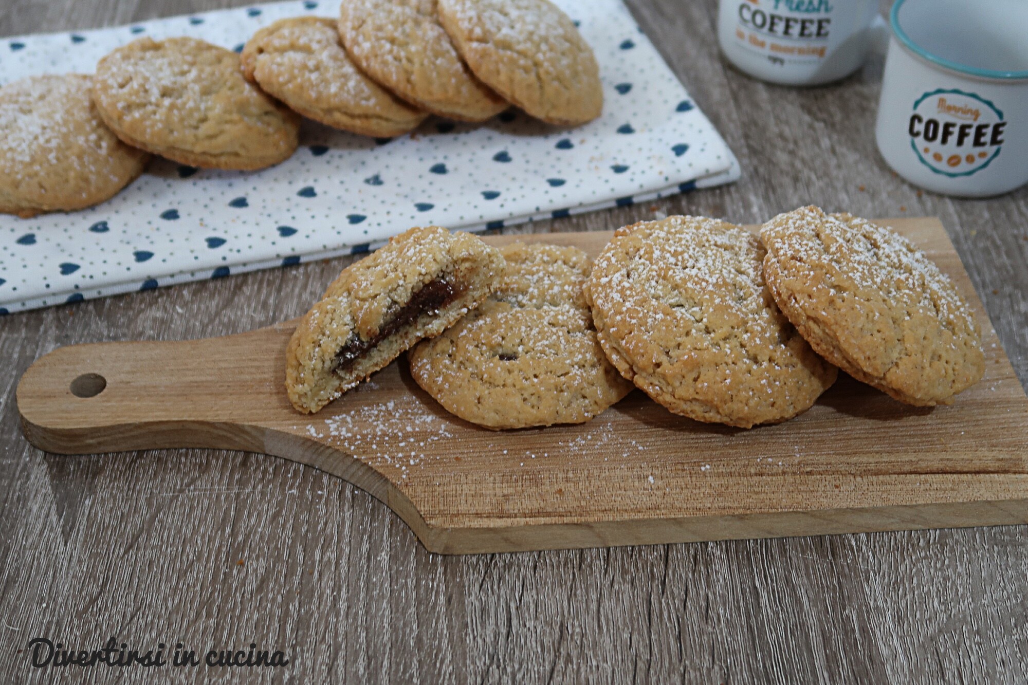 Shortbread Cookies with Yogurt Filling