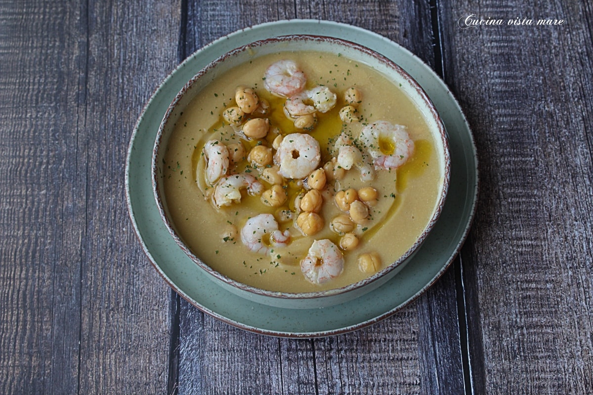 Shrimp and Chickpea Soup