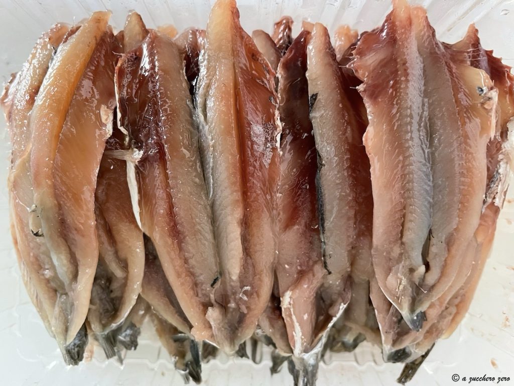 Simple Fresh Sardine Pasta in White Sardines