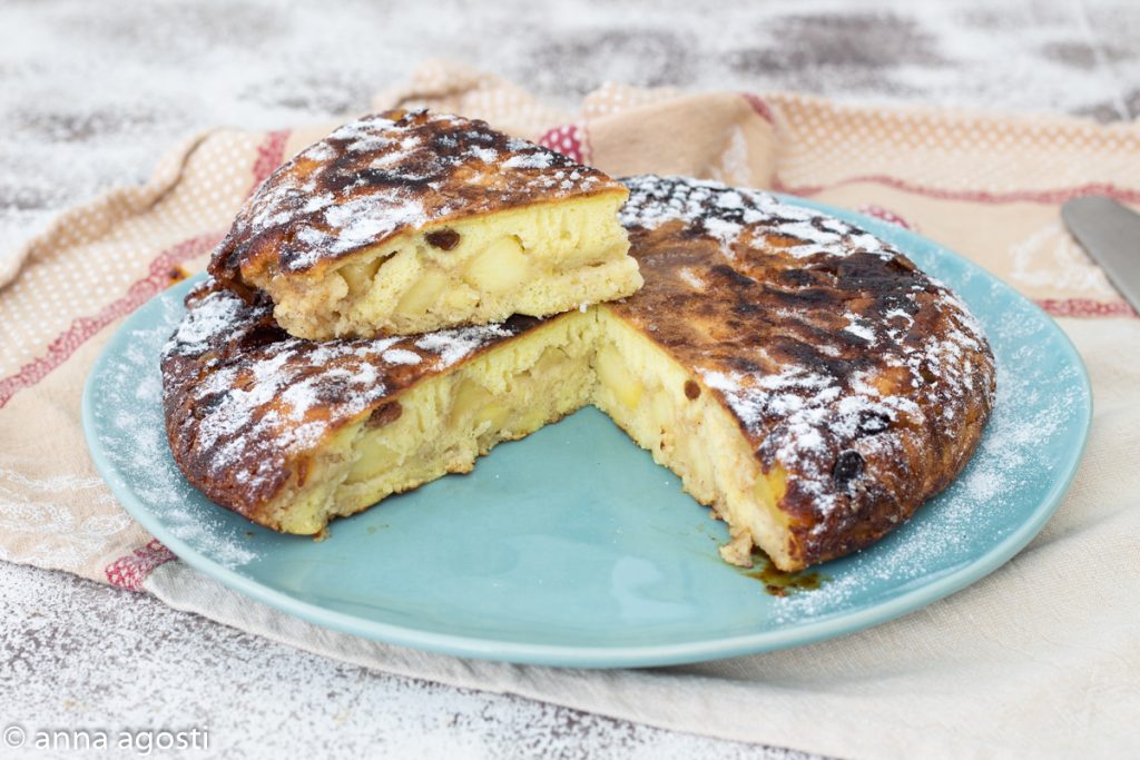 Skillet Apple Omelette