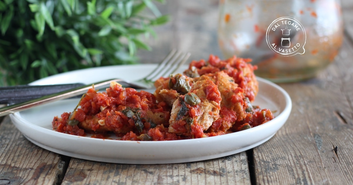 Soy alla pizzaiola in jar cooking