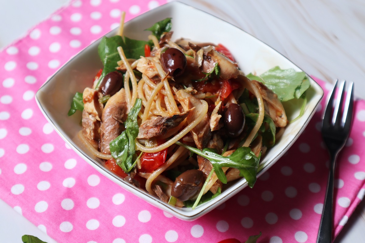 Spaghetti with Mackerel Fillets