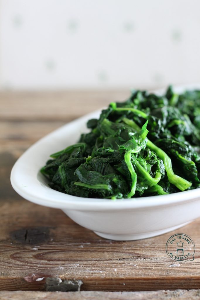 spinach on a plate steamed in the microwave