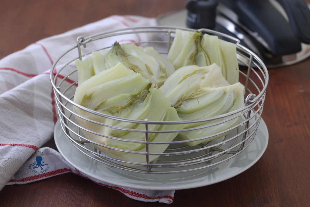Steamed Fennel in Pressure Cooker