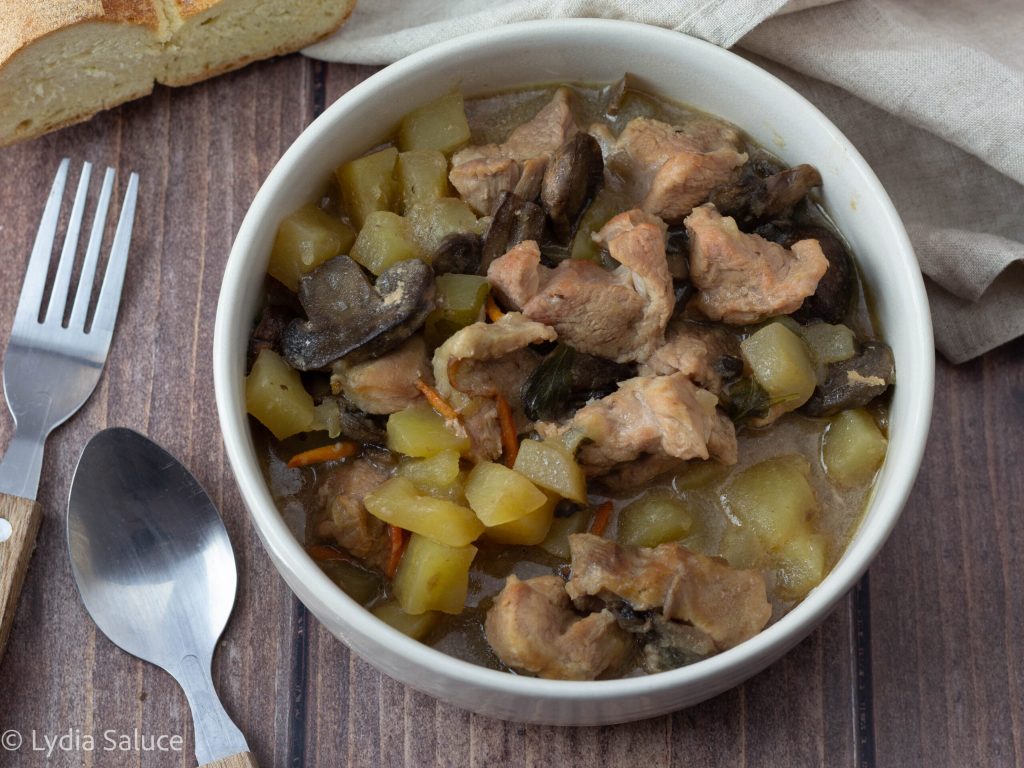 Stew with Potatoes and Mushrooms in slow cooker
