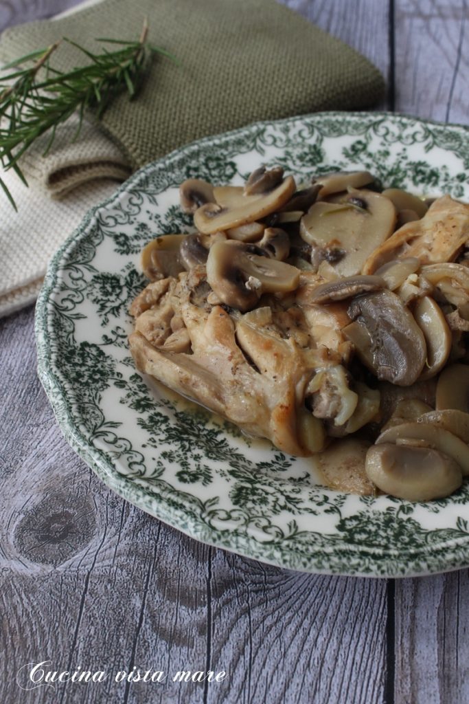 Stewed Chicken with Mushrooms Sea View Kitchen