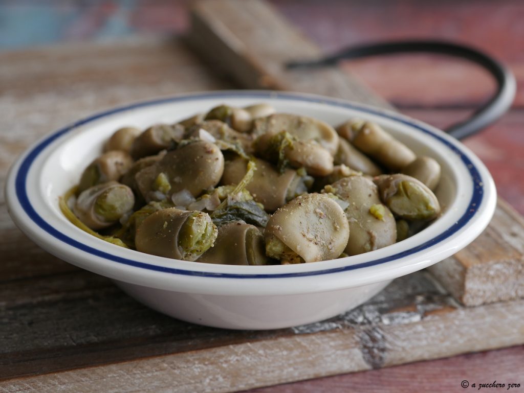 Stewed fresh fava beans