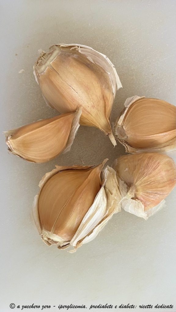 Storing Aglione in the Fridge or Freezer 01 whole cloves