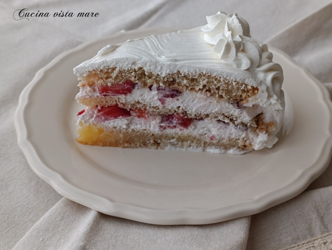 Strawberries and Cream Cake