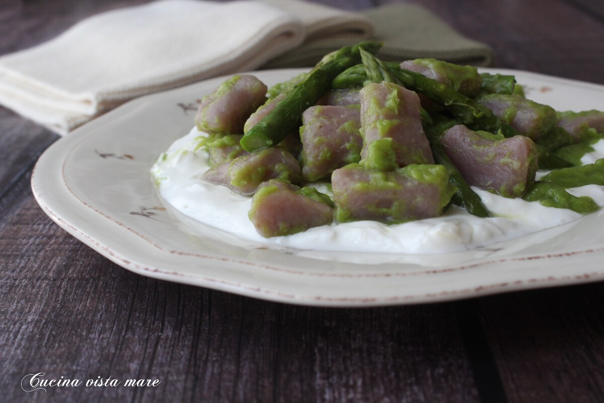 Strawberry Gnocchi with Asparagus Cream