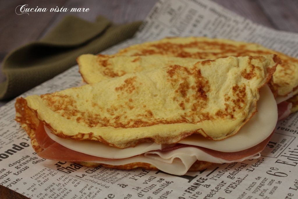 Stuffed Omelet Crepes Cucina vista mare