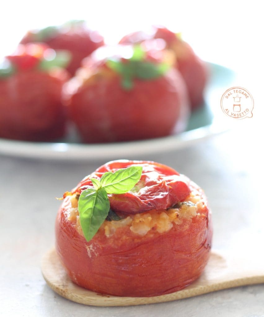 Stuffed Tomatoes in the Instant Pot