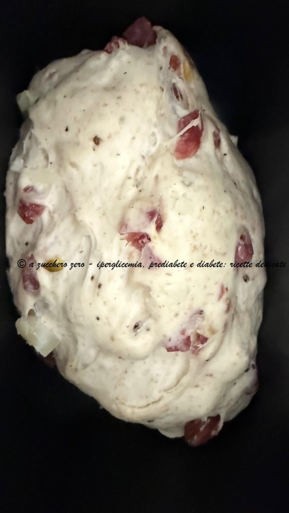 Stuffed bread with bread machine similar to cucciddato casatiello and tortano