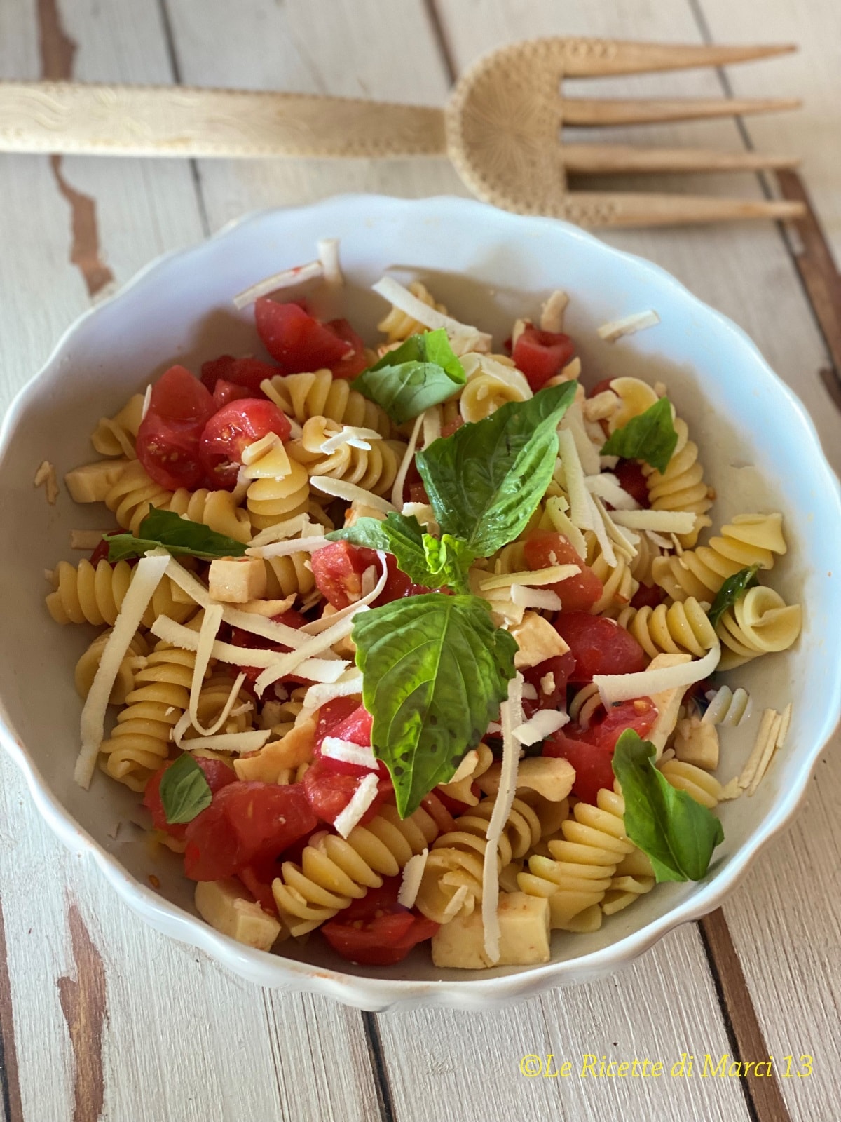 Cold Pasta alla Crudaiola. Easy and Quick Summer Recipe