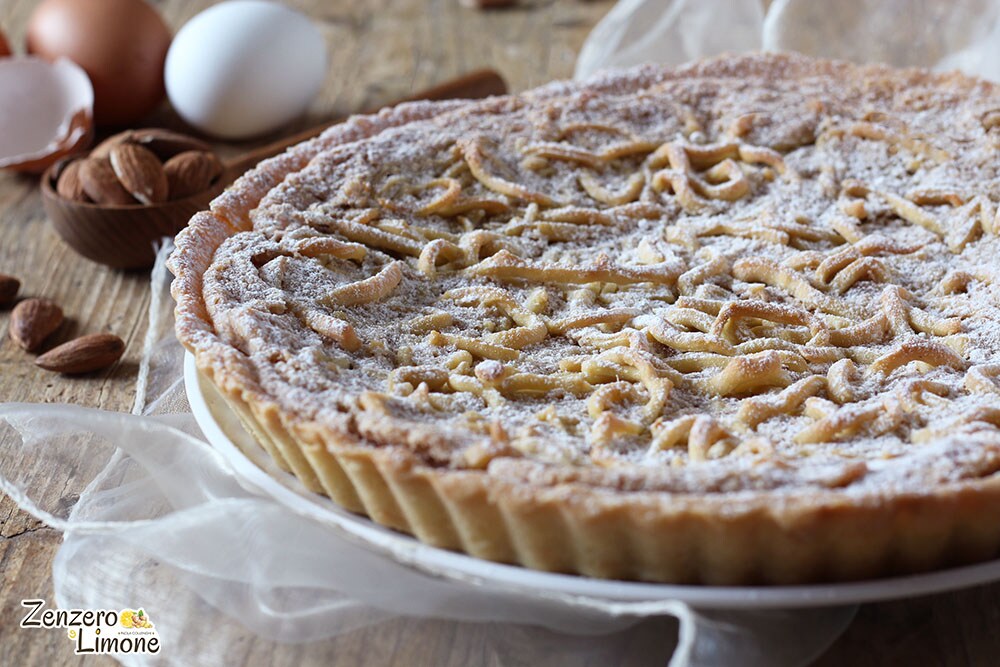 Tagliatelle Cake