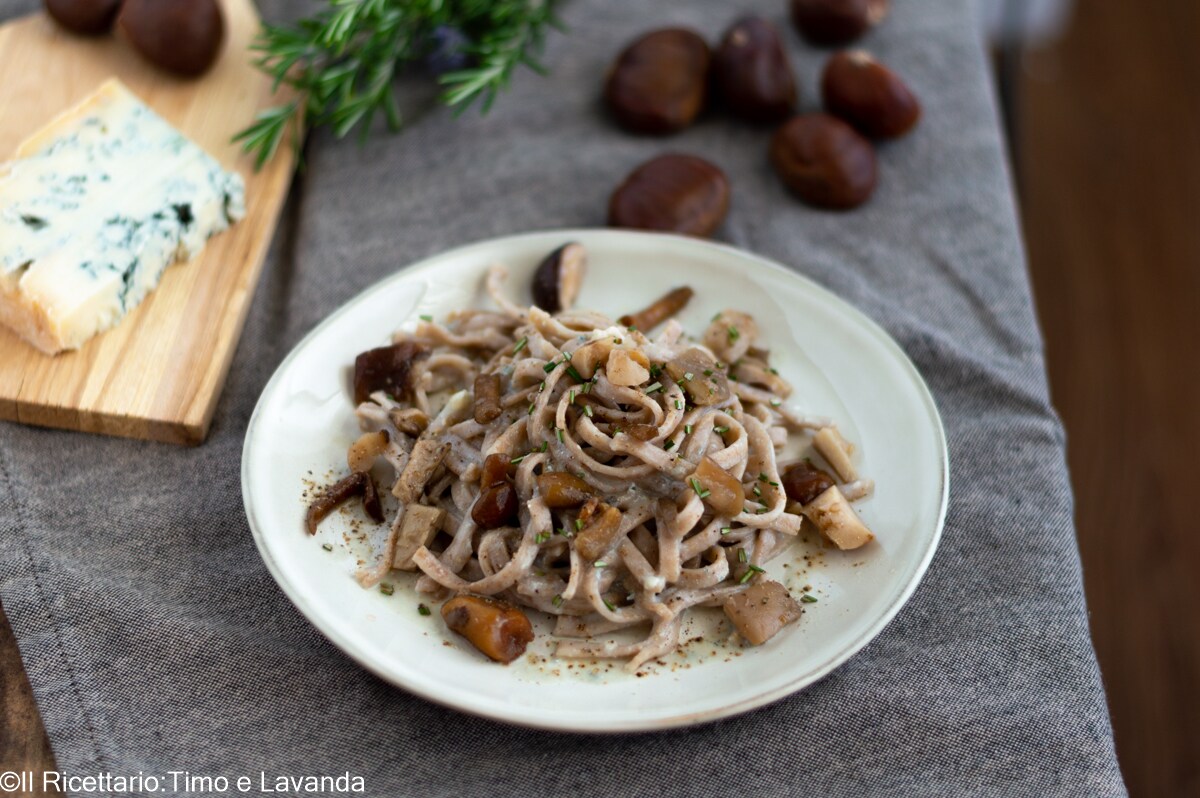 Tagliatelle with Chestnut Flour, Mushrooms, and Gorgonzola