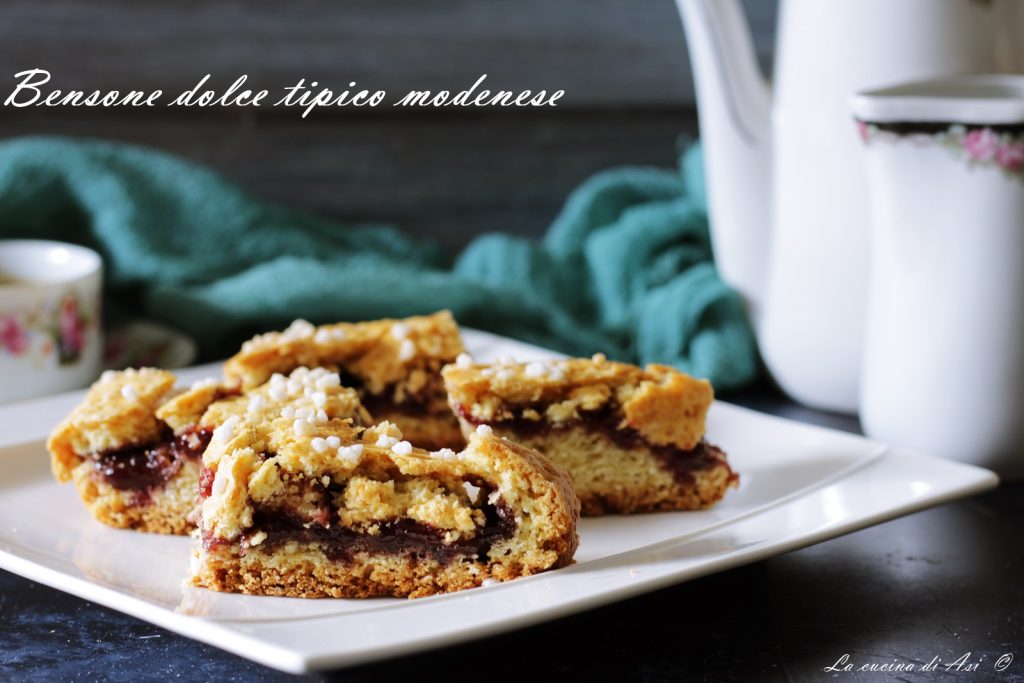 Traditional Modenese Sweet Bensone