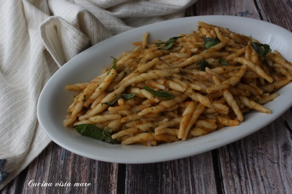 Trofie alla Portofino Sea View Cooking
