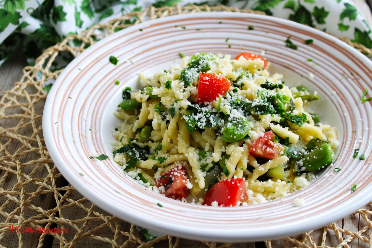 Trofie with Broad Beans and Chicory
