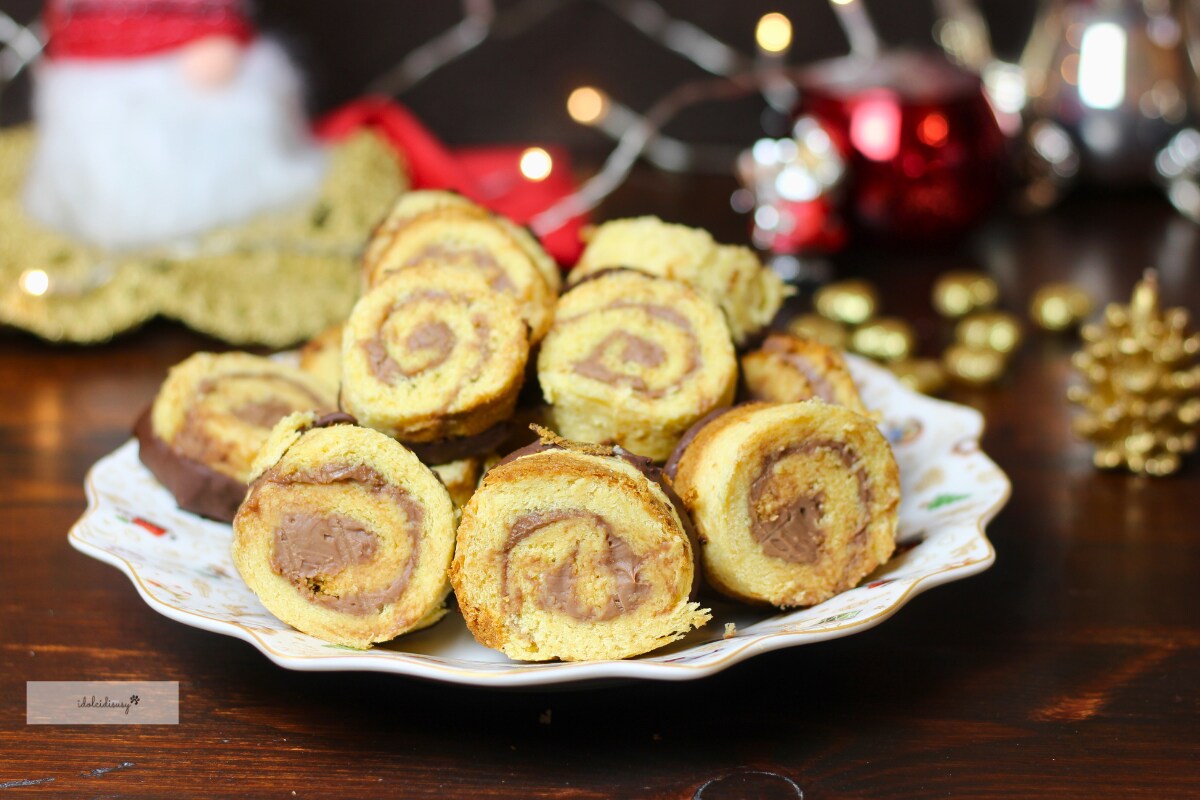 Pandoro Swirls – Super Easy Recipe