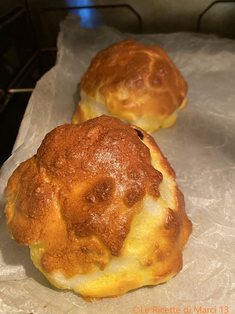 Vanilla Jova Eggs with Chocolate Chips