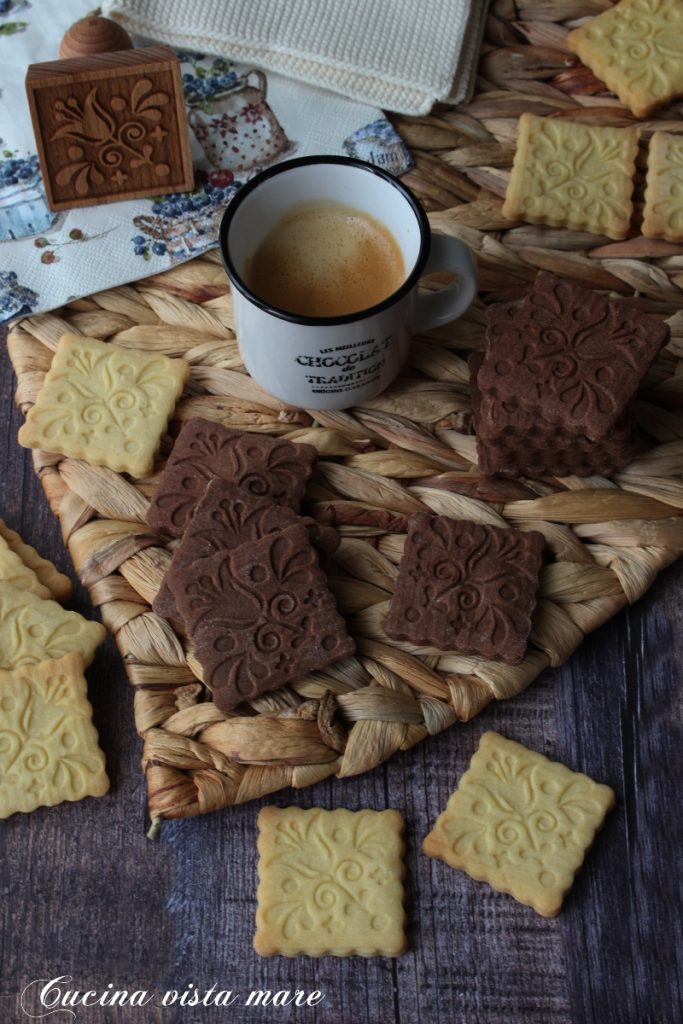 Vanilla and Cocoa Cookies Sea View Kitchen