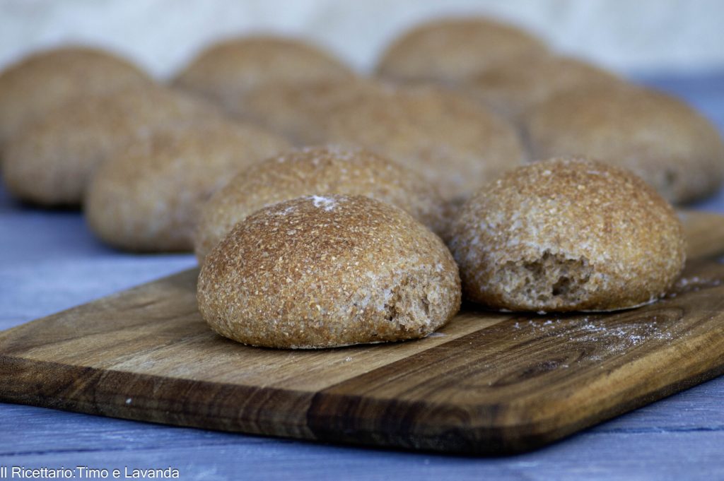 whole wheat buns