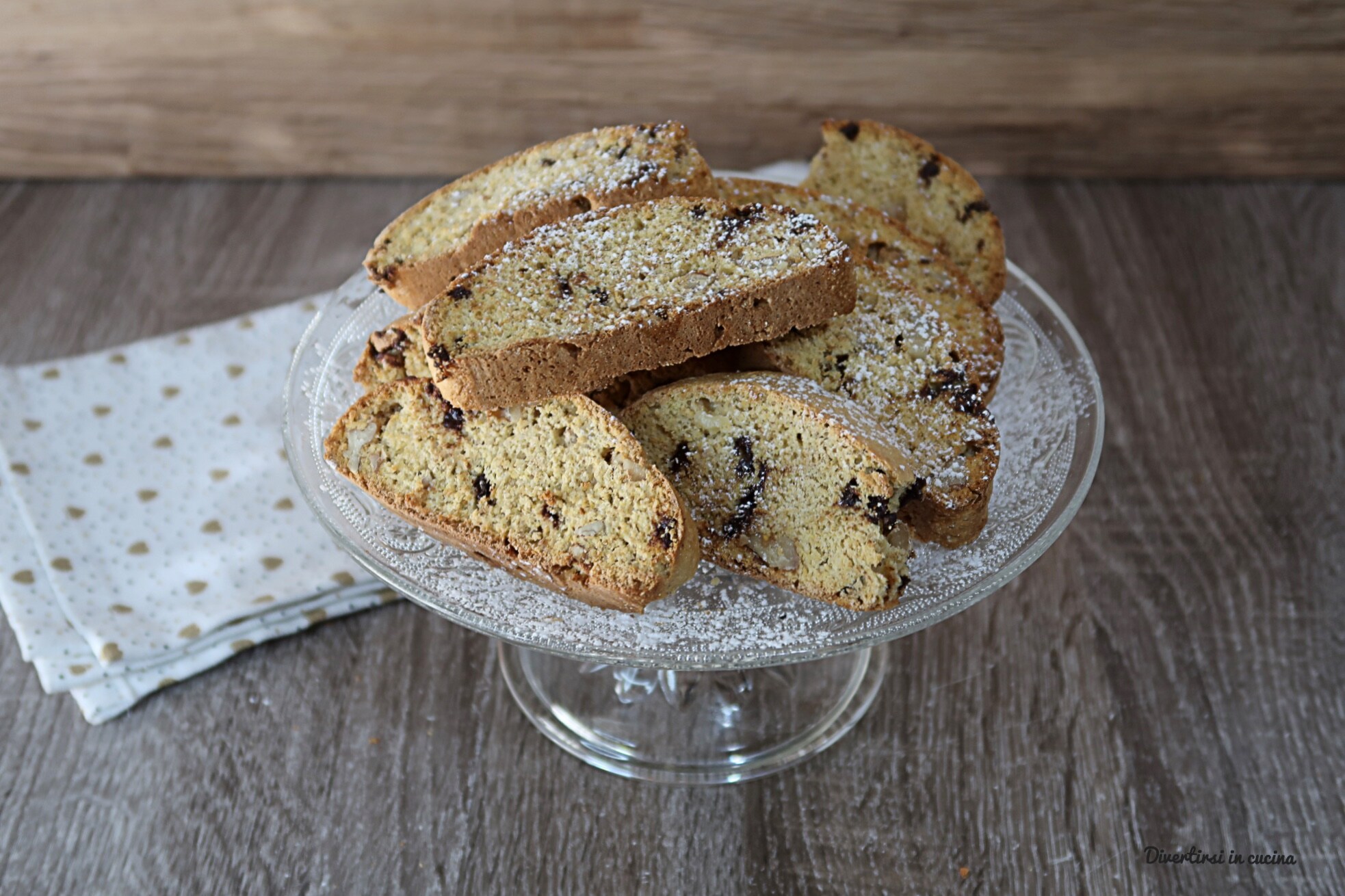 Walnut and Chocolate Chip Cookies