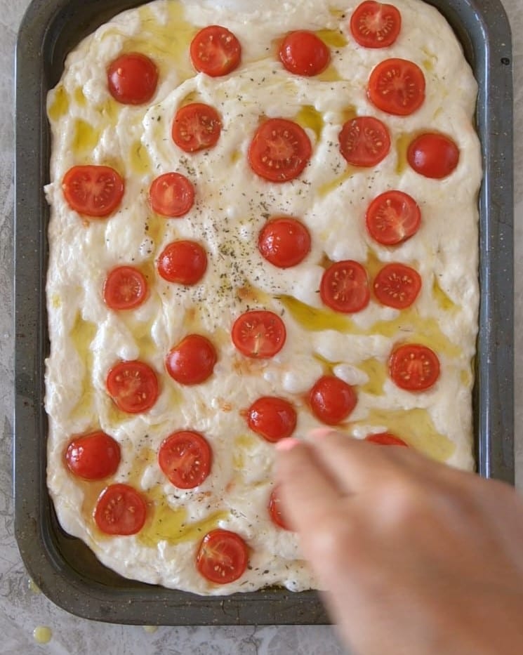 No-Knead Focaccia with Cherry Tomatoes