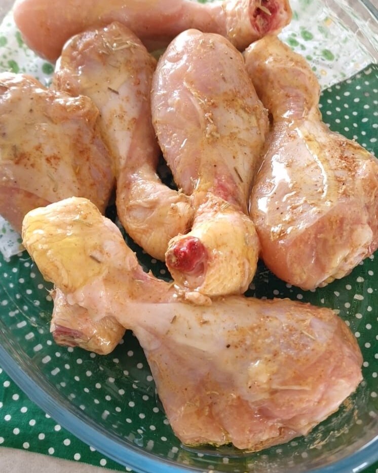 Cover the bowl and place it in the refrigerator and let marinate for at least 1 hour.