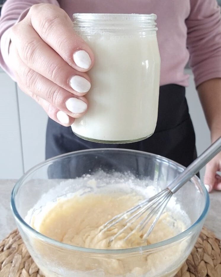 7 Jars Cake with Provola and Salami