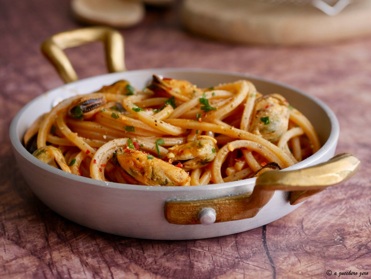 Whole Wheat Pasta with Frozen Shelled Mussels