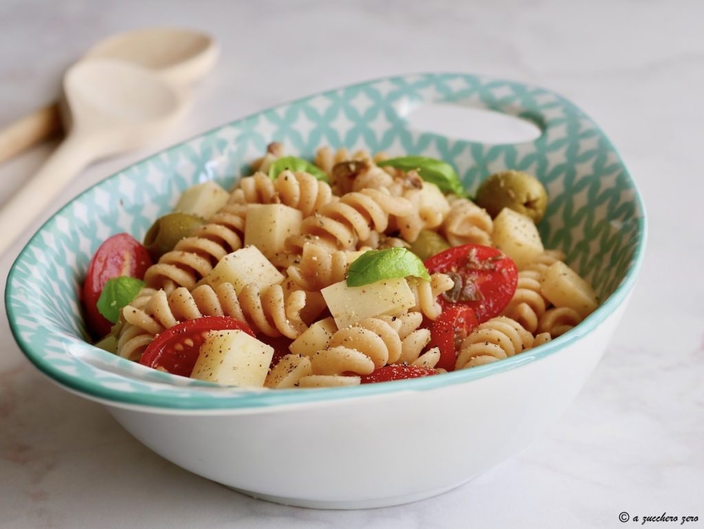 Whole Wheat Pasta with Raw Sauce