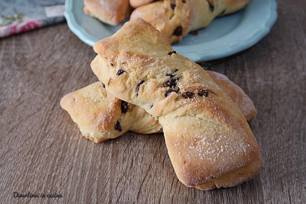 Yogurt Brioche Spirals