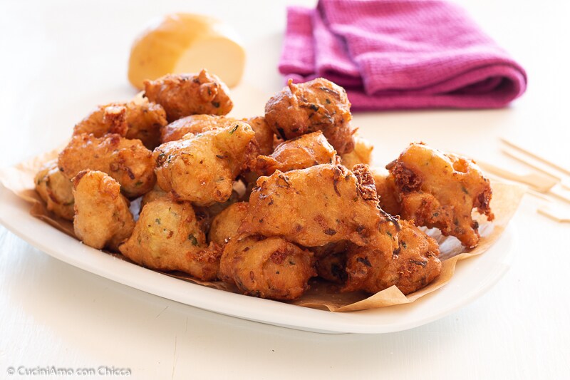 ZUCCHINI AND SCAMORZA FRITTERS