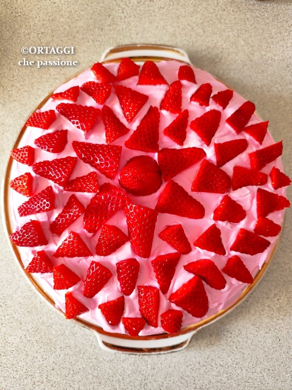 pink strawberry cake filled